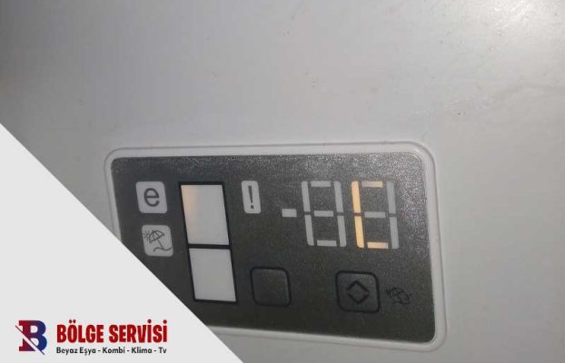 Arçelik buzdolabı -18 yanıp sönüyor